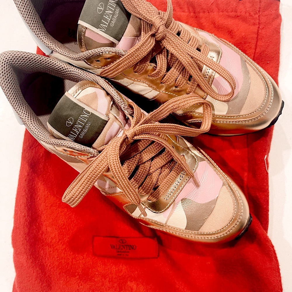 Valentino Sneakers 
Rockstud Camouflage metal sneakers AUTHENTIC